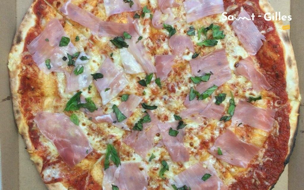 Cristo Pizza : Pizzeria à Saint-Gilles Les Bains à La Réunion, reine