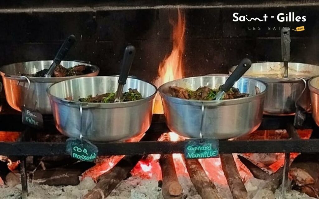 La Marmite : Restaurant cari au feu de bois à Saint-Gilles