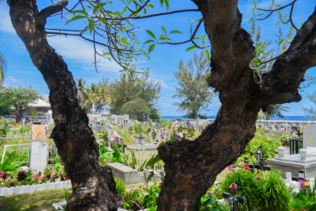 Cimetière de Saint-Gilles les Bains